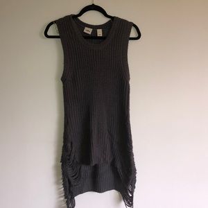 Light purple shirt sleeve sweater